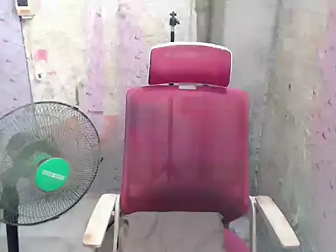 JuicyFoxCock webcam