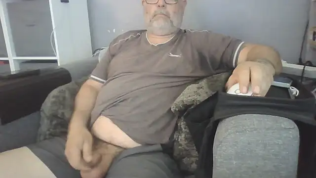 Naturistmale45 webcam