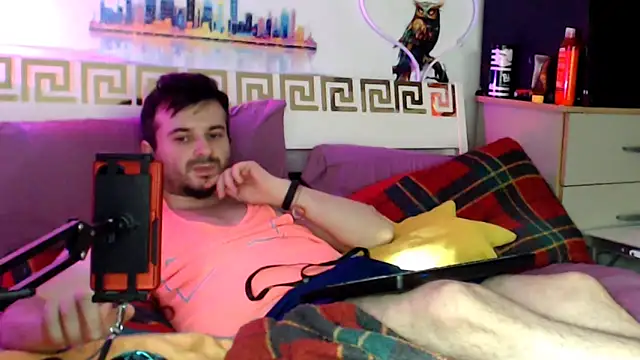 KingOfSinRO69 webcam