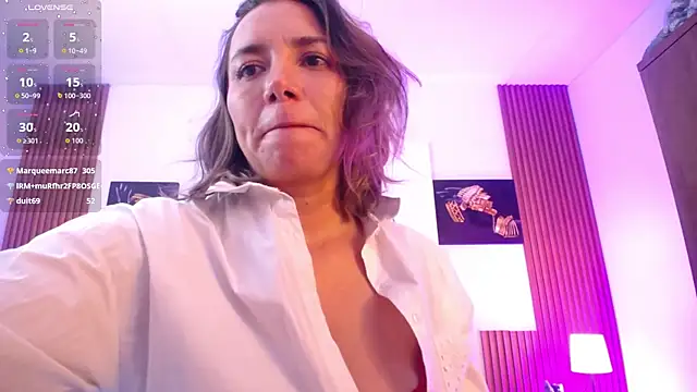 milfsecret69 webcam