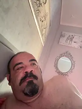 Maury12367 webcam