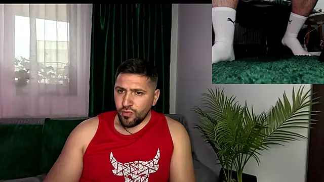 Gold_Alpha_Boy webcam