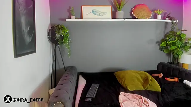 Kira_Exe_ webcam
