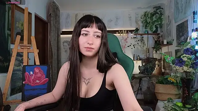 EffieMeowley webcam