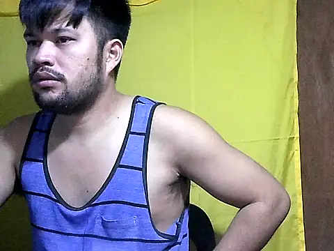HairyHottestpinoyHandsome webcam