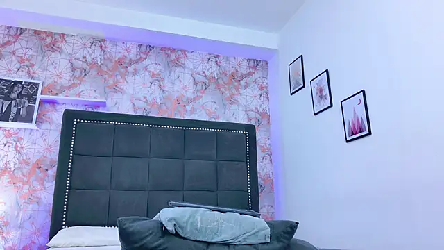 raven_gloomy (F teen) - I TWERK RIDING YOUR COCK💦🍆🌸