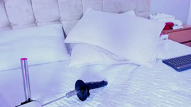 cristal_wom webcam