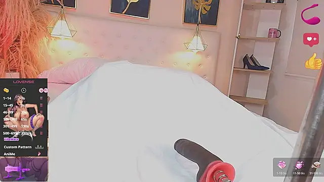 valerie_lya