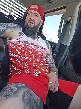 Beardedtattood webcam