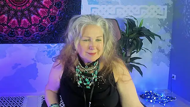 LilaMaharani webcam