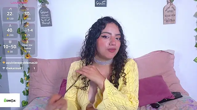 emiily_curly webcam