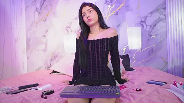 Tiffany_yu webcam