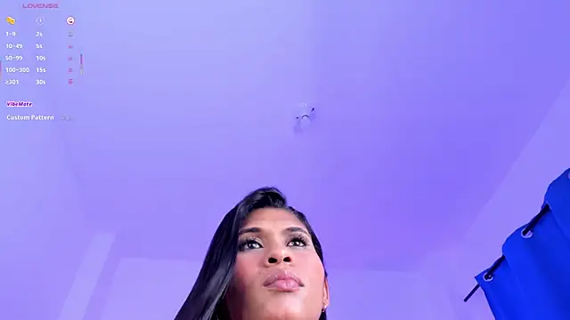 Yara_shine22 webcam