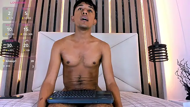 Natzuki_1 webcam