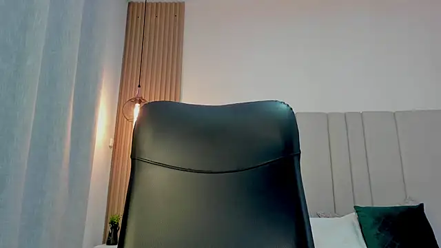 Victoria_Rosee webcam