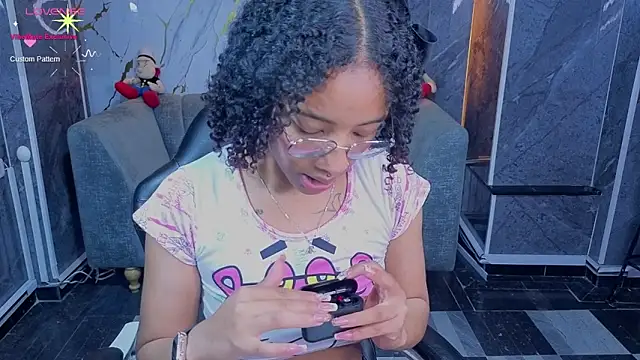 Violeth_b webcam