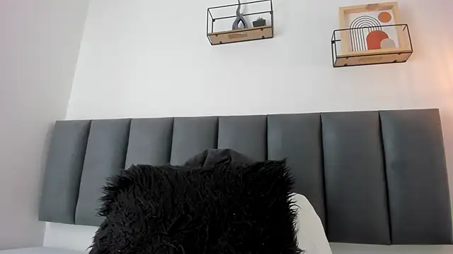 MaraOwen_ webcam