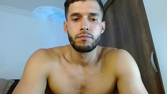 Noah_jhonsonn webcam