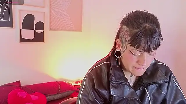 _sharlotte777 webcam