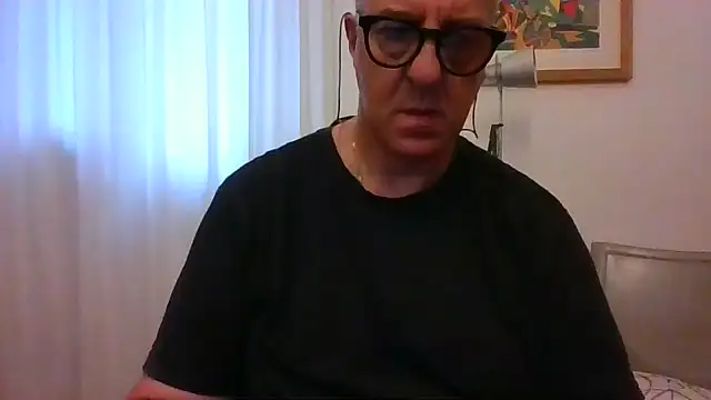 ANONIMO7735 webcam