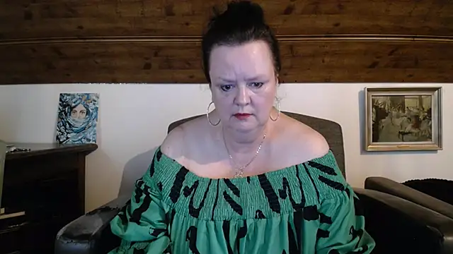 TiffanyMature