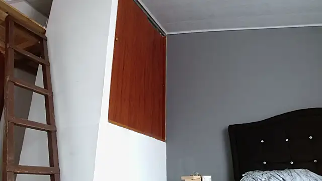 Emilia_1995 webcam