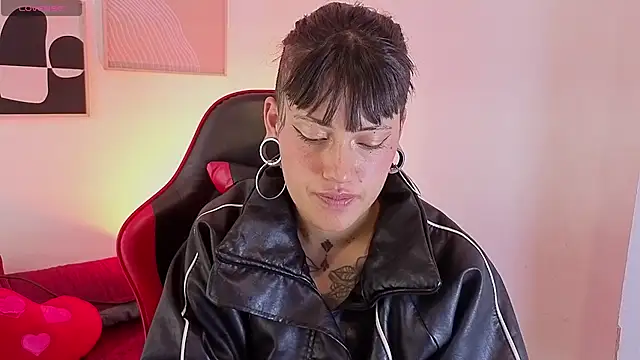 _sharlotte777 webcam