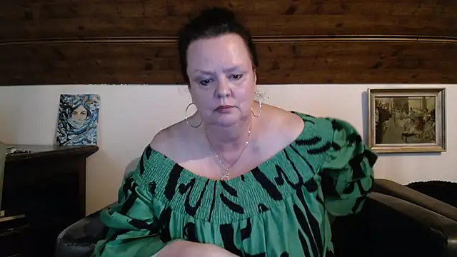 TiffanyMature webcam