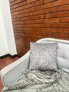 LilyRossi_ webcam