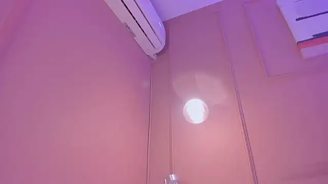 lia_ass_ webcam