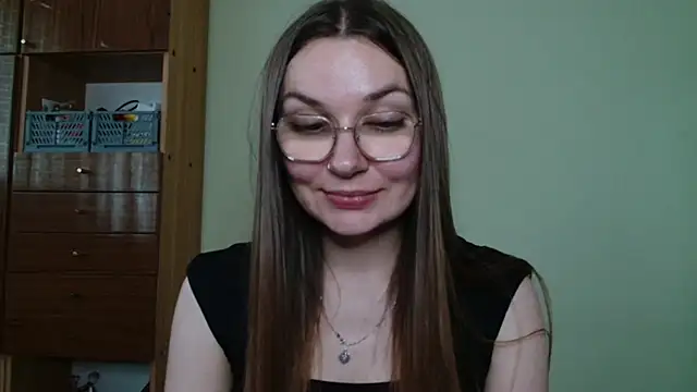 LooveELLYx webcam