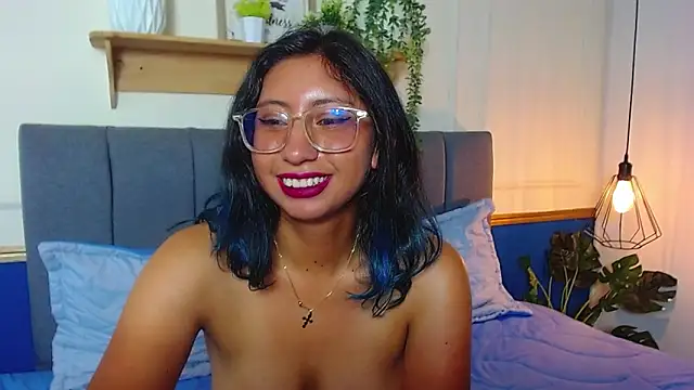 Violet_2003 webcam