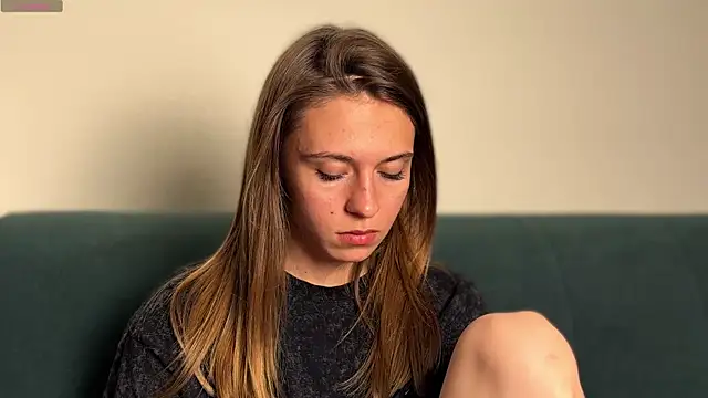 LovelyKatea webcam