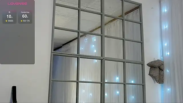 SarahRaynex webcam
