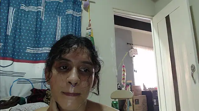 AlinaWoolf_