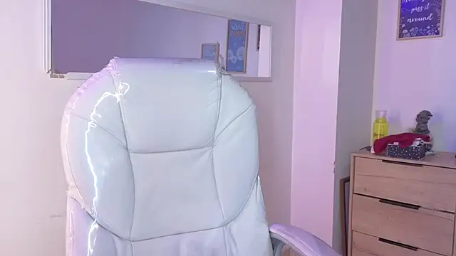 bluee_hazell webcam