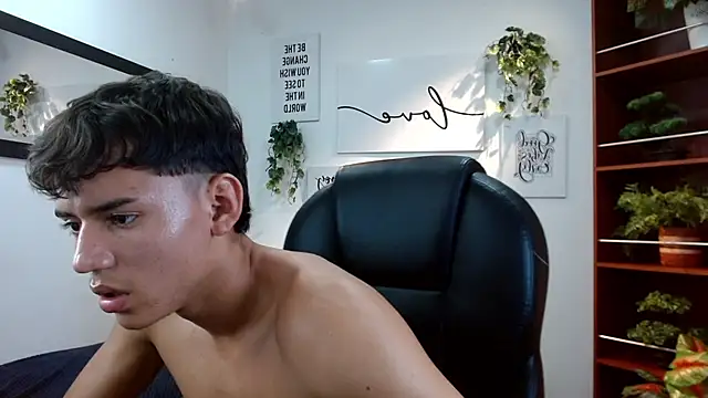 Ryan_grayx webcam