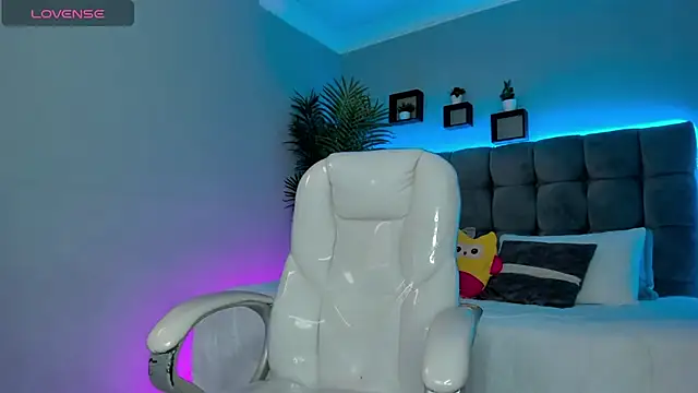 Thomas_moon