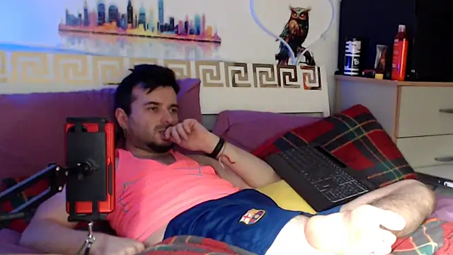 KingOfSinRO69 webcam
