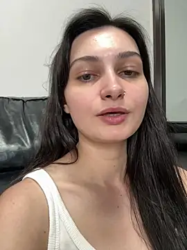 lunalovelee live sex cam