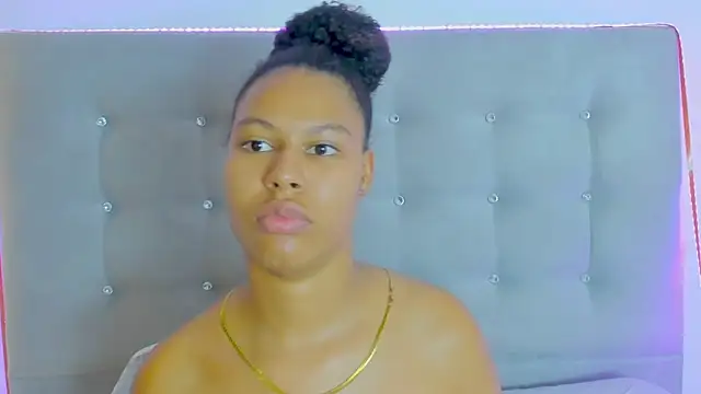 tatianasquirthot webcam