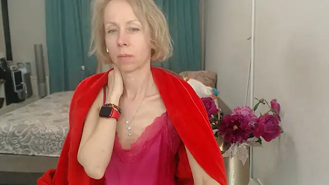 LuxuryNika webcam