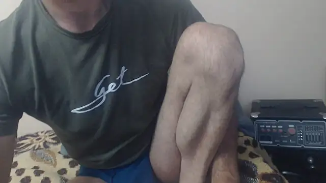 yvesstorm1 webcam