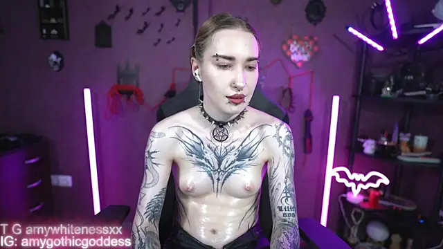 amywhitenessxx webcam