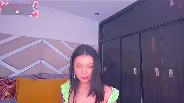Selena_G69 webcam