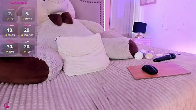 lya__brown webcam