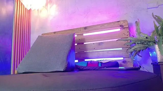 niiky_doll webcam