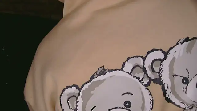 Sweethoneyglow webcam