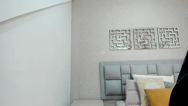 luna25__ webcam