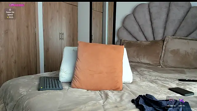 manucute_23_ webcam
